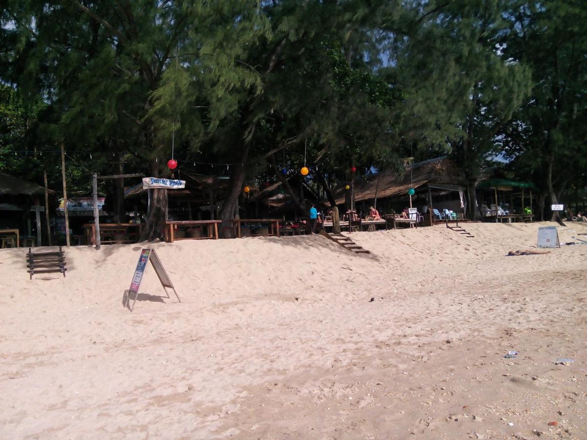 Funky Fish Hostels Ko Lanta Exterior foto